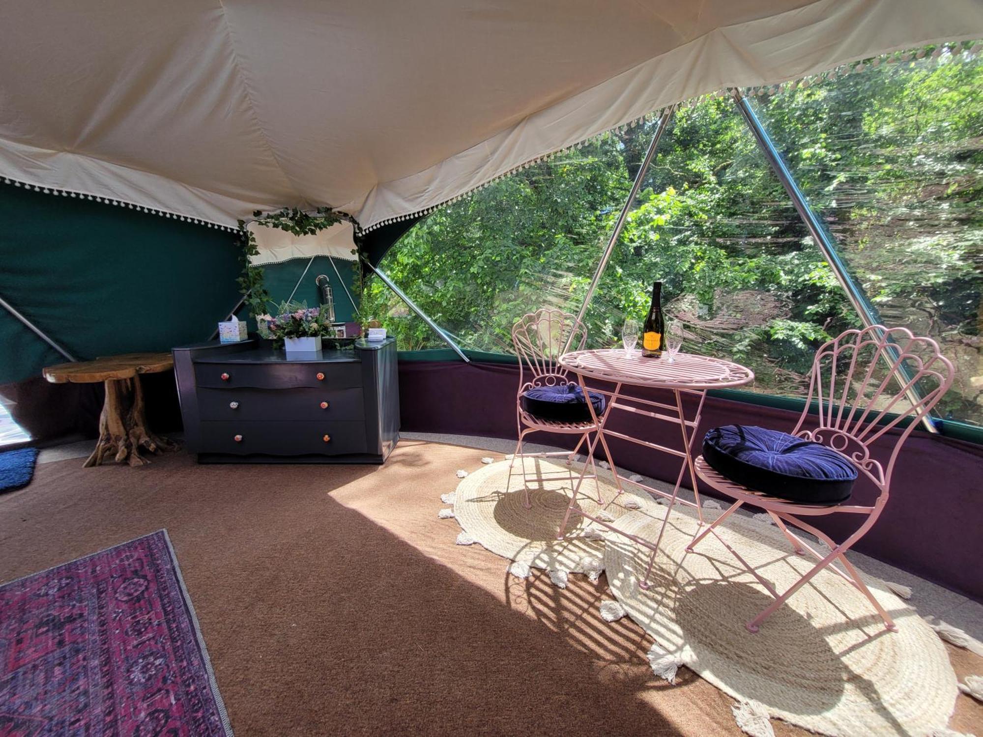 Luxury Glamping In The Stargazer Dome - Beautiful Private Setting Close To Luxury tent Narberth