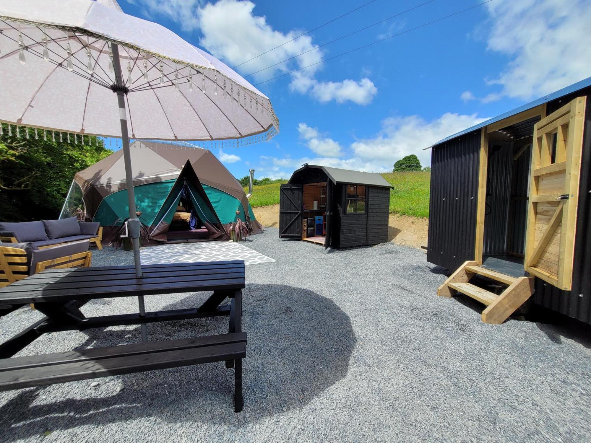 Luxury tent Luxury Glamping In The Stargazer Dome - Beautiful Private Setting Close To