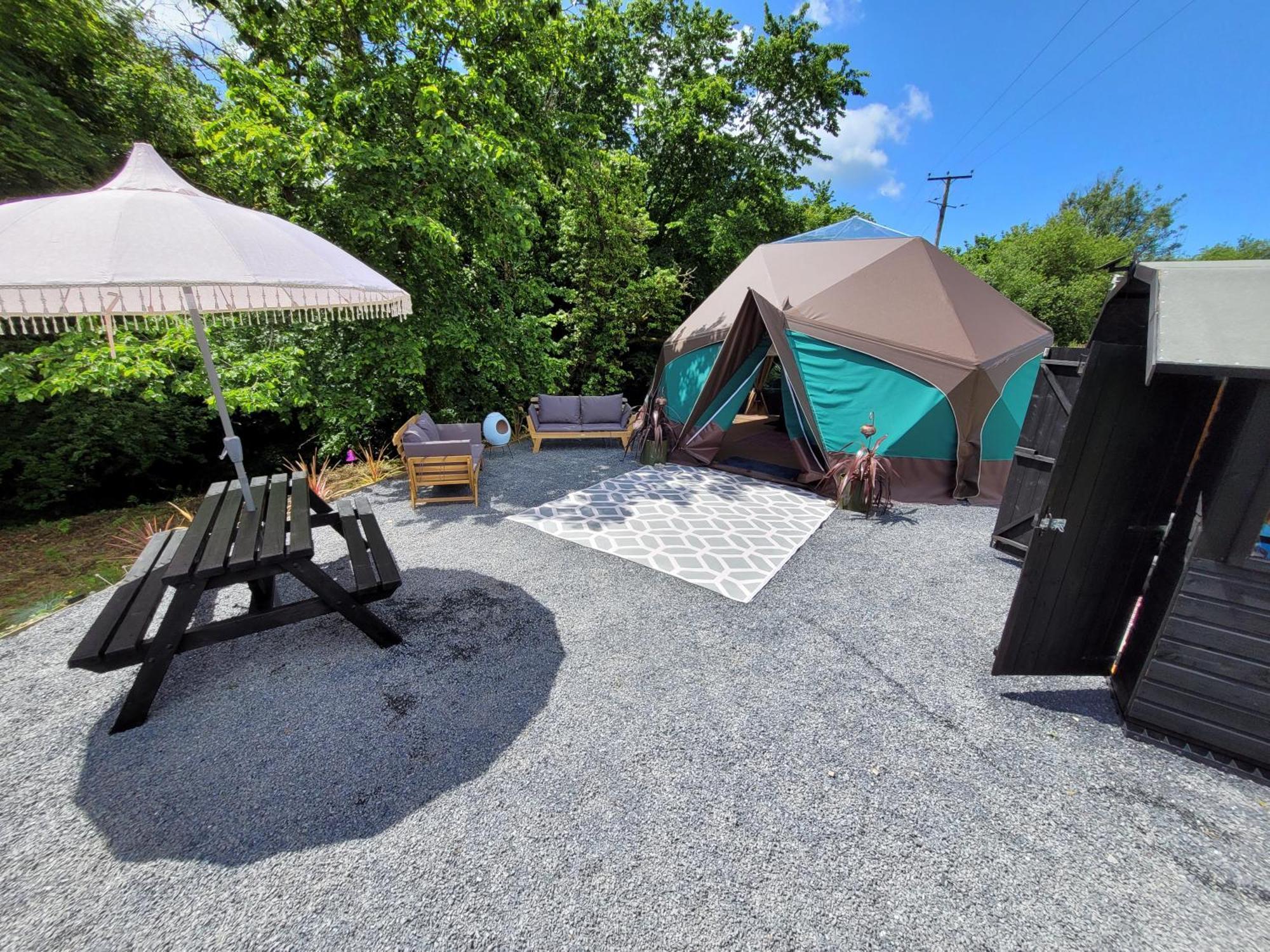 Luxury Glamping In The Stargazer Dome - Beautiful Private Setting Close To Luxury tent Narberth